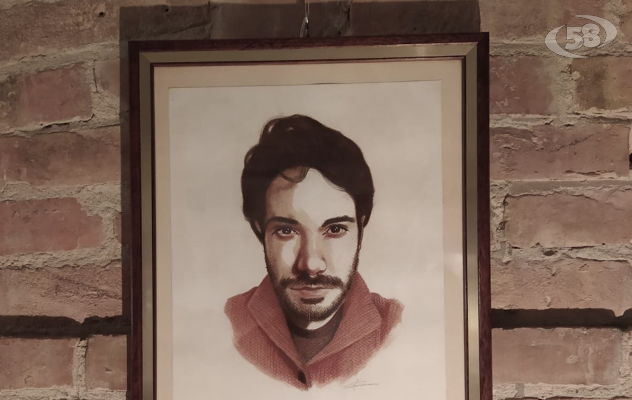 Un ritratto nel ''Caffè Letterario'' per ricordare Domenico