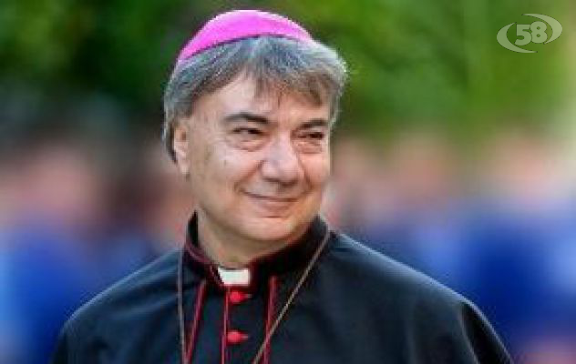 Covid, tampone negativo per l'arcivescovo Domenico Battaglia