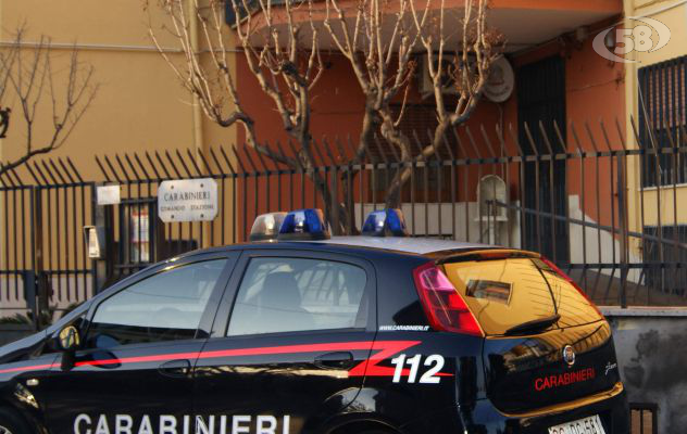 Provoca incidente sotto effetto della cocaina, denunciato