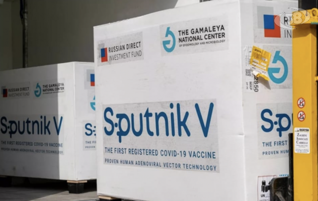 De Luca compra il vaccino Sputnik, si attende l'ok di Aifa ed Ema