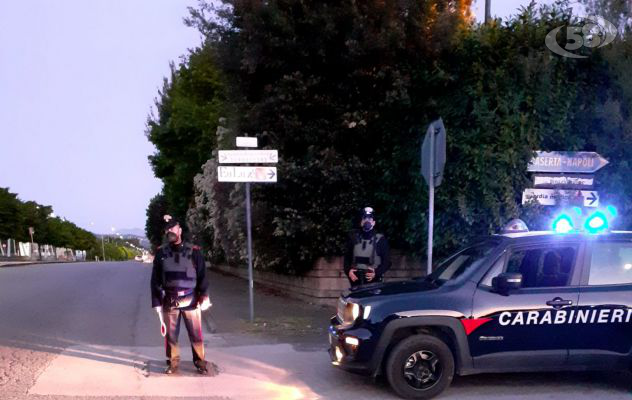 Estorsione, danneggiamento ai danni di un commerciante: arrestato un 43enne, denunciato 28enne