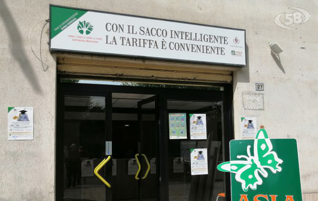 Tarip, attivo lo sportello per il ritiro sacchetti. Parte il primo conferimento
