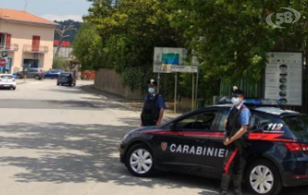 Tentano di rubare nel centro termale, nei guai due minorenni