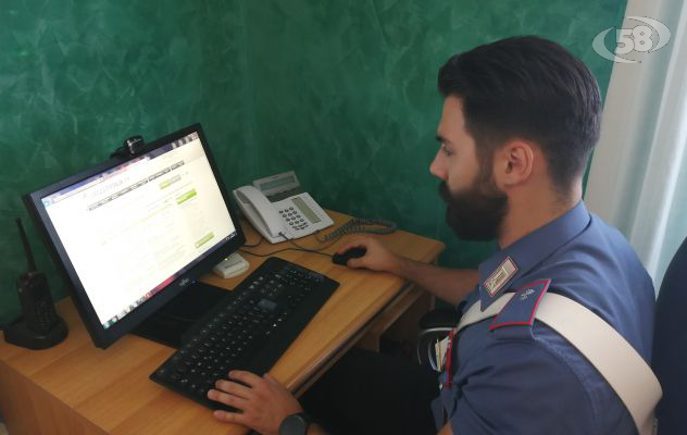 Giovane ricattato dopo una videochiamata erotica, nei guai una 23enne