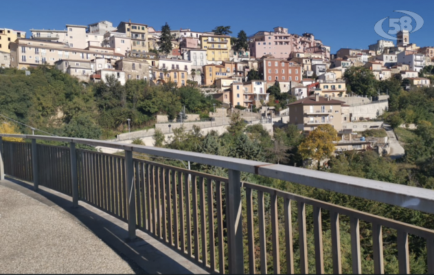 Dramma ad Ariano, giovane si lancia dal ponte della Panoramica