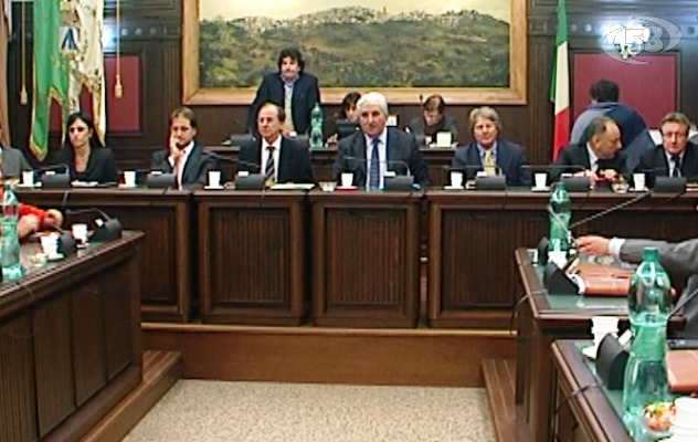 Ariano, la minoranza attacca: tempo scaduto per il ritiro delle dimissioni