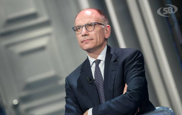 Pd, Letta sospende il tesseramento: congresso rinviato