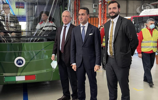 IIA, Di Maio a Flumeri: ''Azienda rinata. Ora commesse e bandi''