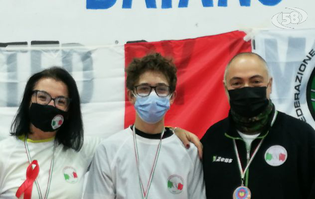  Indoor 18 metri a Baiano: oro, argento e bronzo per gli arcieri del Tricolle