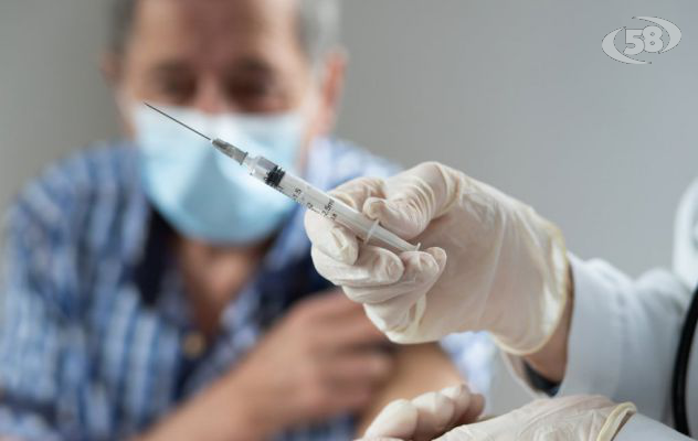 Covid, riprendono le vaccinazioni nelle aziende irpine
