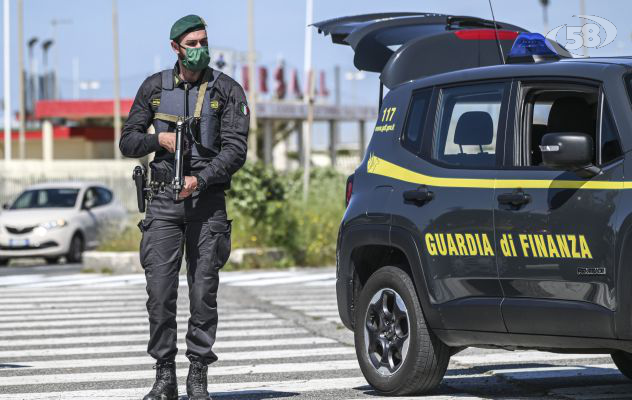 Infiltrazioni criminali nel riminese, blitz anche in Campania