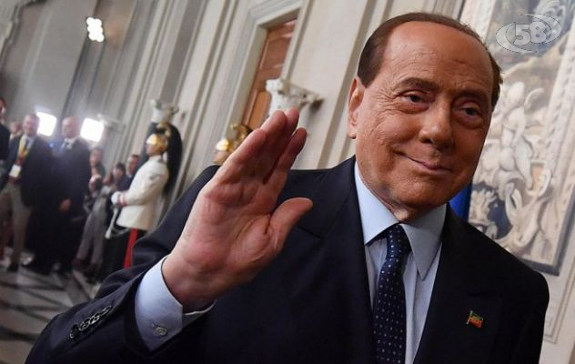''Berlusconi Presidente della Repubblica'', dall'Irpinia l'appello a scendere in piazza per il Cavaliere