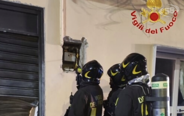 Altavilla, bomba carta nei presi di un'abitazione: s'indaga