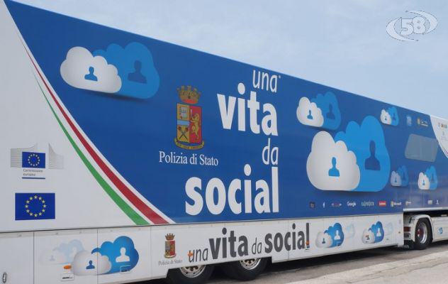 Ad Ariano “Una vita da social”, la Campagna educativa della Polizia di Stato