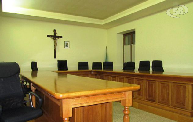 Gesualdo: dopo le dimissioni arriva la sfiducia. Palma commissario