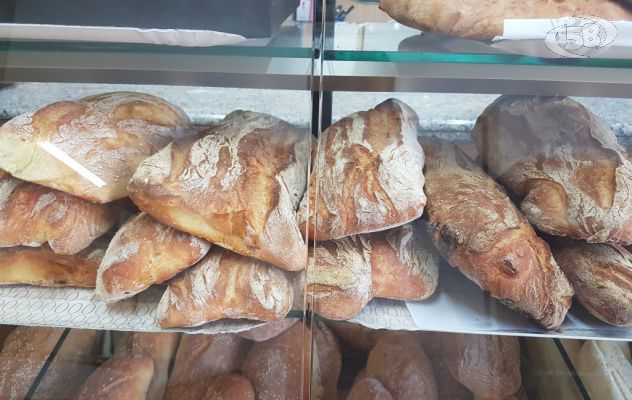 Pane più caro del 30%, la decisione della Confcommercio