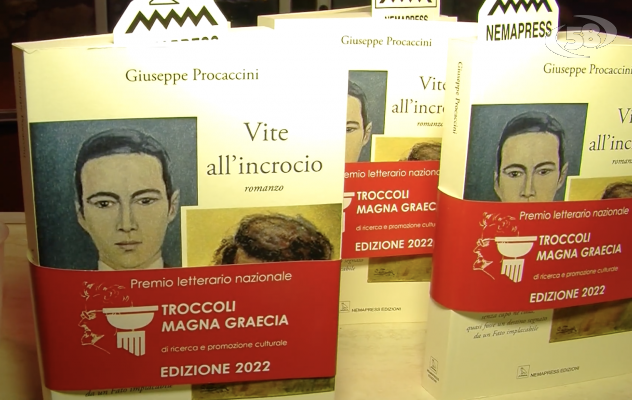 ''Vite all'incrocio'', a Flumeri il romanzo l’ex prefetto Procaccini /VIDEO 