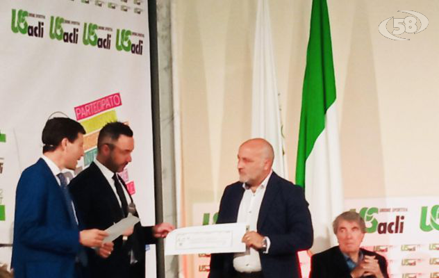 Solidarietà, l’Us Acli  consegna 5mila euro a mister De Zerbi, vincitore del premio ‘Bearzot’