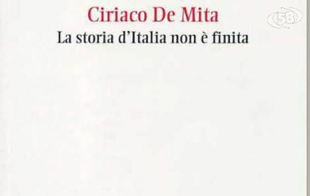 “La storia d’Italia non è finita”, il libro di De Mita a Castel Baronia