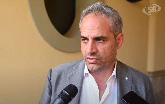 Amministratori chiedono la candidatura di Petracca. Il Consigliere: "A disposizione del partito"