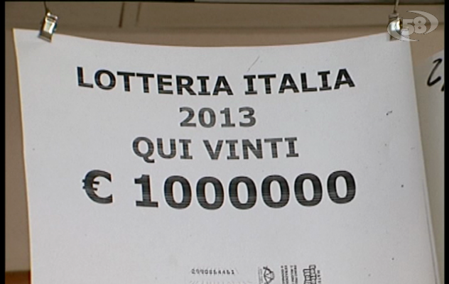Lotteria, la fortuna bacia Vallata: vinti un milione di euro. Festa grande a Calaggio Sud/Video