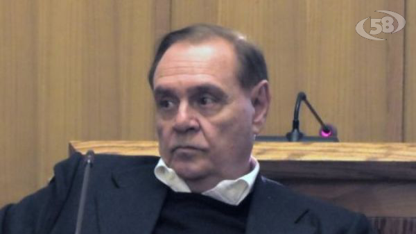 Rogo al Teatro Sannazaro, Mastella: "Gioiello d'arte e culla di genio, duro colpo: sono sicuro sarà restituito alla città di Napoli"​