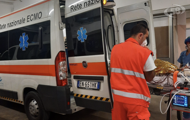 Sanità, sinergia tra ospedali salva la vita a un neonato di Caserta