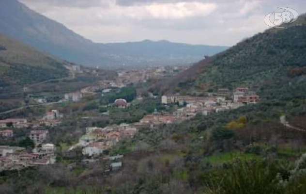 Incendio a Forchia, al lavoro l'Arpac: installate postazioni per rilevare agenti inquinanti