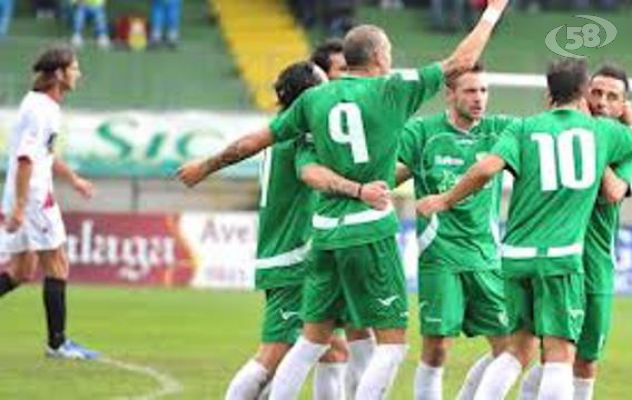 Prima uscita stagionale dell'Avellino: nove gol contro i dilettanti del Castello Duemila