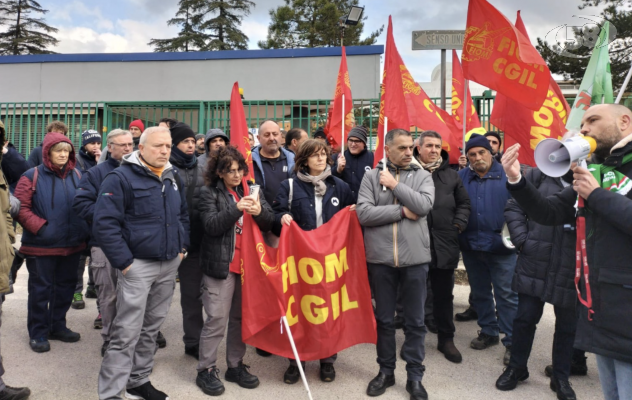 Braccia incrociate alla IIA: ''Serve piano industriale serio''