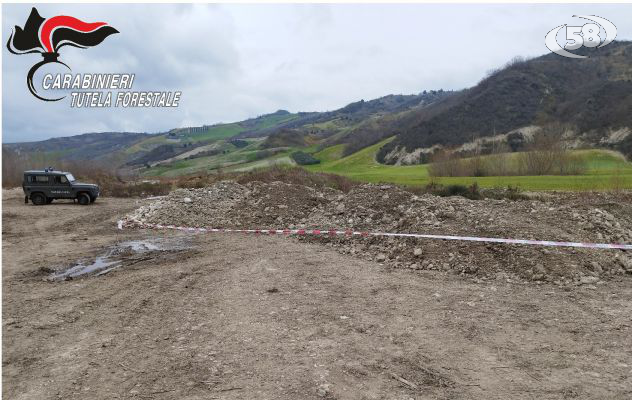 Sorpresi a rubare materiale dal torrente Miscano nel comune di Montecalvo Irpino