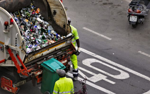 Irpiniambiente, lavoratori in agitazione: disagi e disservizi