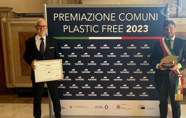 Plastic free, Benevento premiata a Bologna. Rosa: "Grazie ai cittadini, alle associazioni e all'Asia"