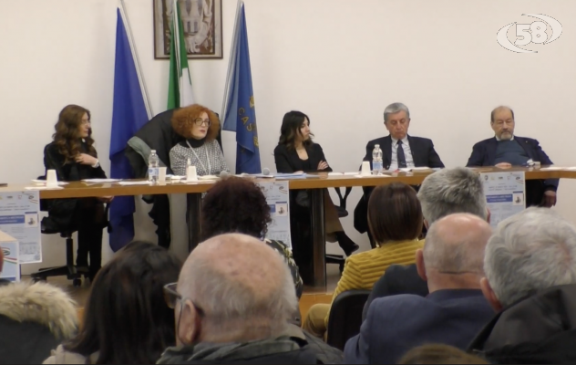  “Avvertimenti a mio figlio”, a Castel Baronia la presentazione del volume