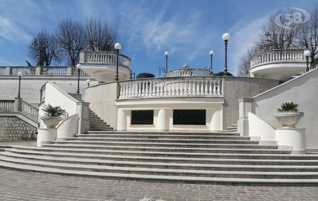 Grotta, riqualificate le scalinate dei giardini De Curtis e le arcate del Carmine