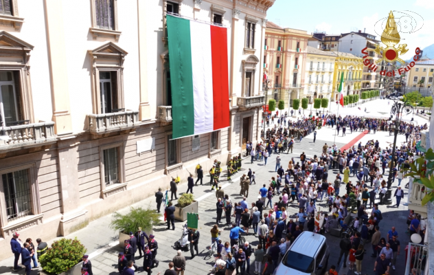 L'Irpinia celebra la Repubblica: 33 onorificenze /VIDEO