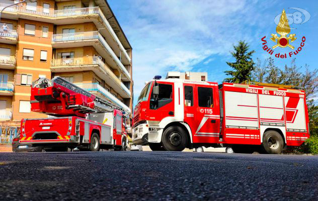 Solofra, 53enne ritrovato in casa privo di vita