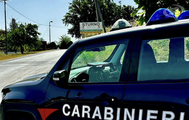 A Sturno carabinieri mettono in fuga una banda di ladri