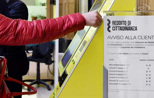 Truffe reddito di cittadinanza, 30 persone denunciate