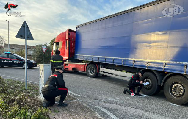 Insegnante investita, arrestato l'autista del tir