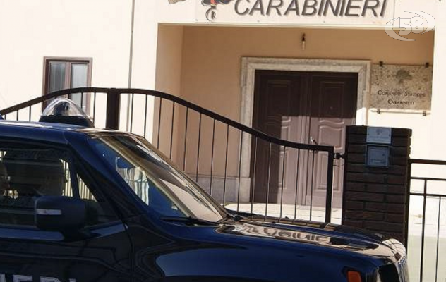 Falso contratto a nome di un’anziana di Villamaina: procacciatore d’affari denunciato dai Carabinieri
