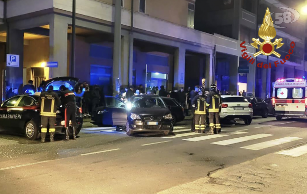 Violento impatto, due auto coinvolte: 33ernne ferito