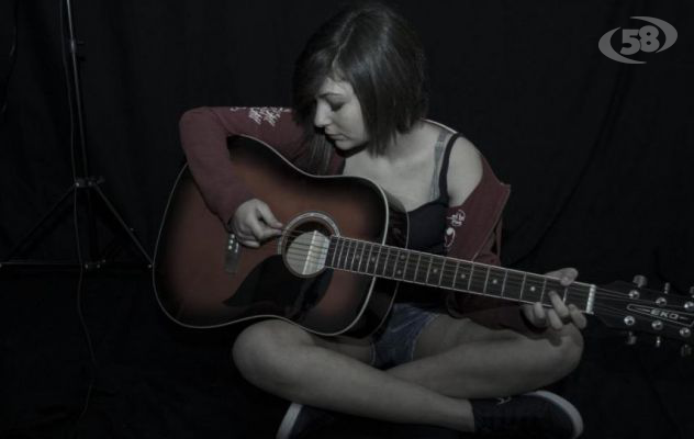 Da Mirabella a "The Voice": Martina incanta i giudici/Il video dell'esibizione