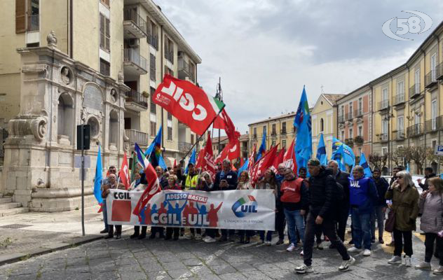 "Basta morti sul lavoro", Cgil e Uil in sciopero /VIDEO