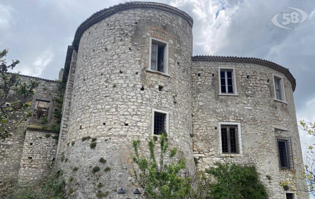 Castello di Gesualdo, consegnati i lavori per il progetto di recupero