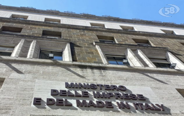 IIA: Mimit autorizza Invitalia a sottoscrivere accordo con