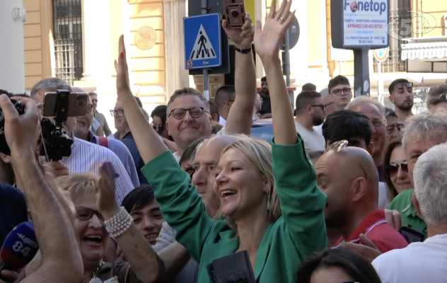 Nargi sindaca, esplode la festa: "Una vittoria degli avellinesi"