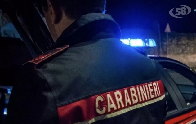 Tenta di violentare la ex moglie arrampicandosi dal balcone: arrestato dai Carabinieri