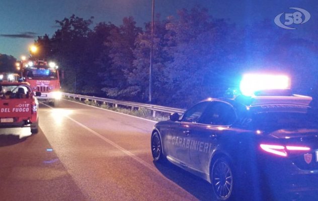 Incidente mortale a Lioni, auto precipita in una scarpata