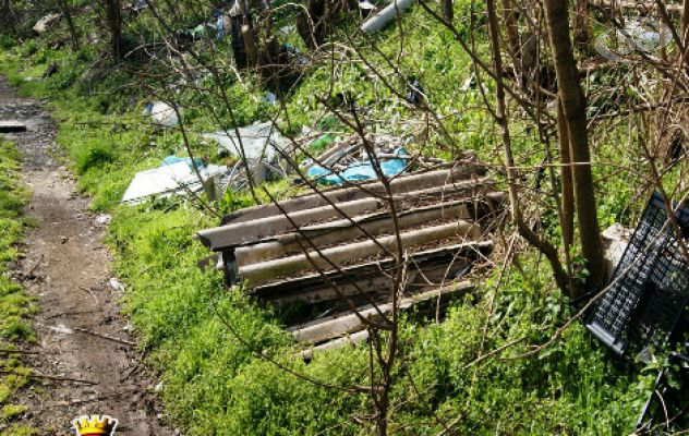 Cervinara, sequestrata discarica abusiva con eternit